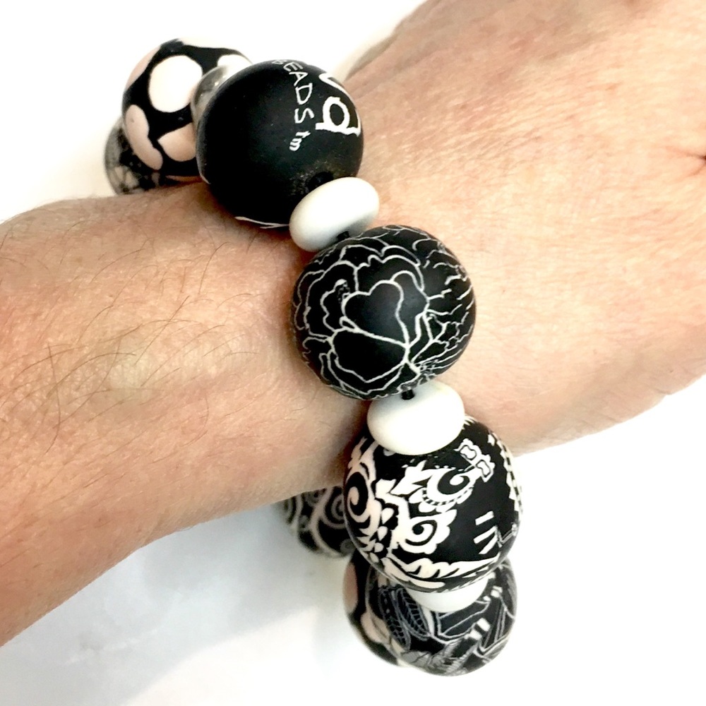 VIVA Stretch Bracelet